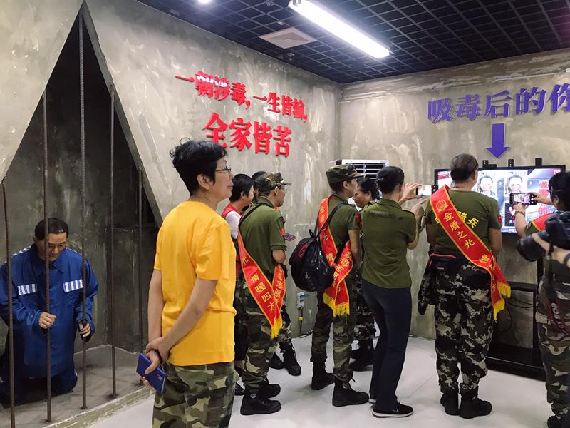 广西禁毒基金会举行捐赠口罩仪式4..jpg